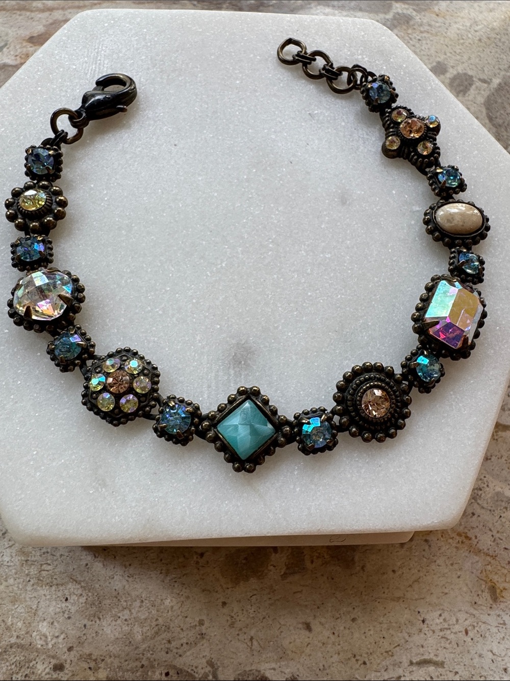 Sorrelli Vintage-Inspired Turquoise and Iridescent Crystal Bracelet